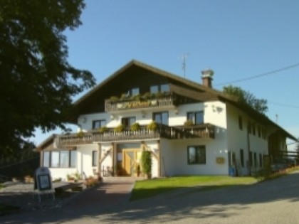 Фото: Panorama-Gasthof auf dem Auerberg