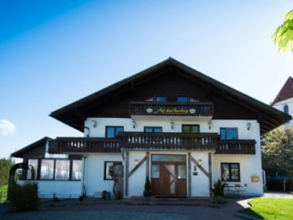 Фото: Panorama-Gasthof auf dem Auerberg